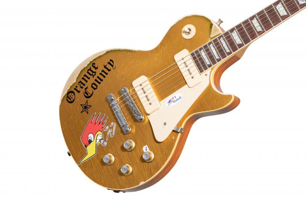 Gibson lanza una nueva guitarra Les Paul Deluxe